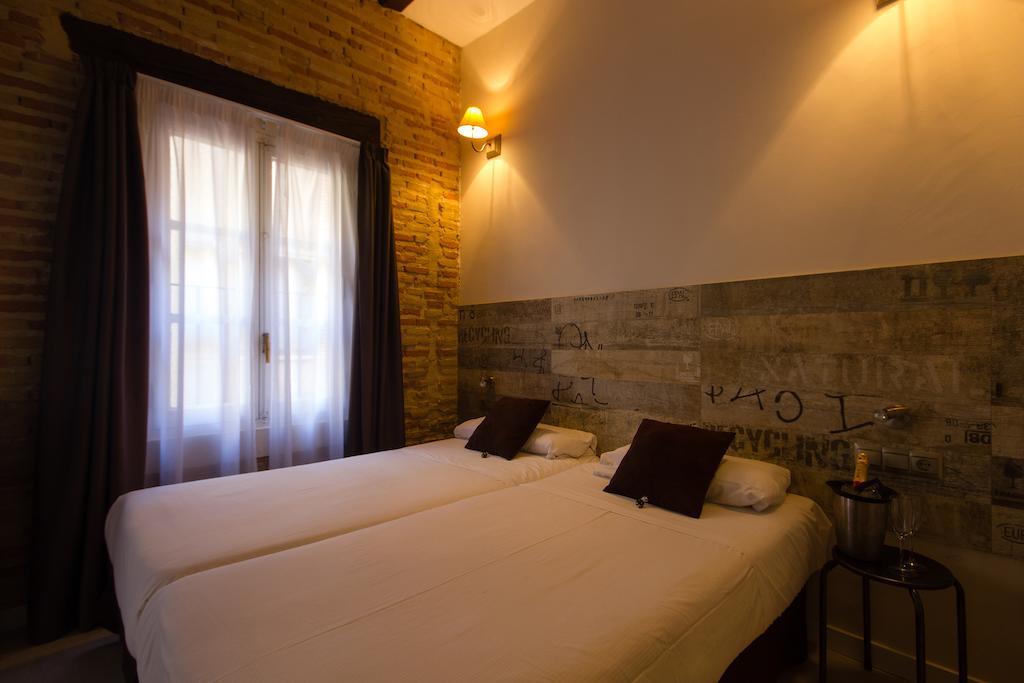 فالنسيا Sweet Otel الغرفة الصورة