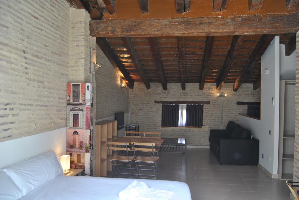 فالنسيا Sweet Otel الغرفة الصورة